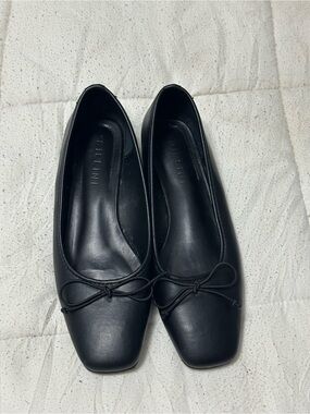 Billini Black Square-Toe Ballet Flats with Bow
